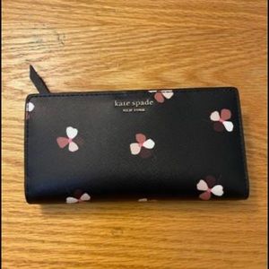 Kate Spade Wallet-SOLD ELSEWHERE WILL BE TAKEN DOWN ASAP